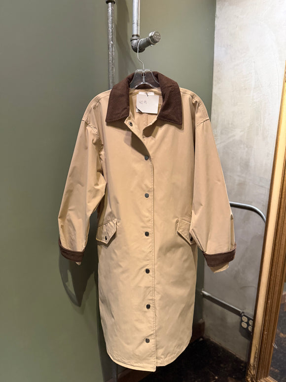 The Kensington Trench • Low Stock 2 Available