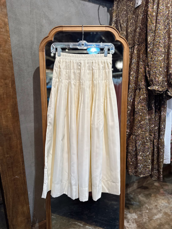 The Sutton Skirt